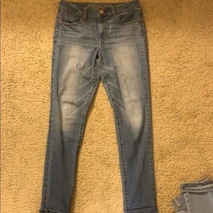American Eagle High Rise Jegging